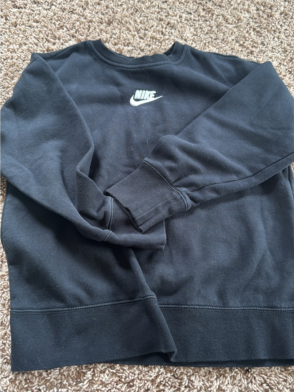 Boys Nike Black Crewneck Sweatshirt